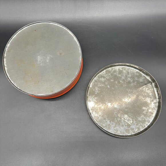 Vintage Santa Claus Candy Tin 1930s Mrs Stevens Red Round Kitschy Metal READ - Picture 5 of 15